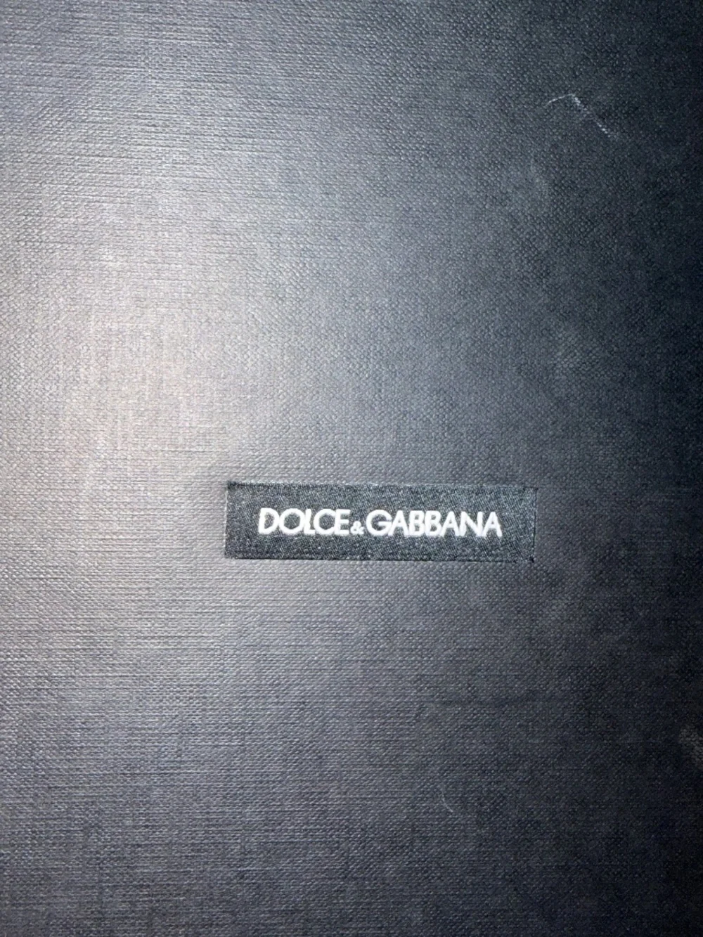 Dolce & Gabbana stunning 100%